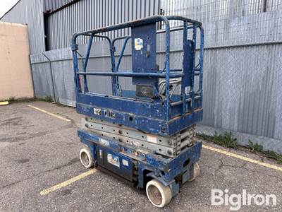 Genie Scissor Lift