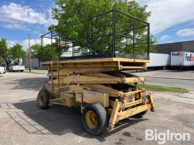 Grove SM42RT Scissor Lift