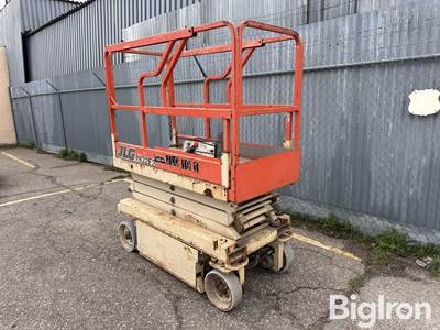 JLG 1932E2 Scissor Lift
