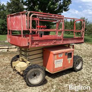 2002 JLG 260MRT Scissor Lift