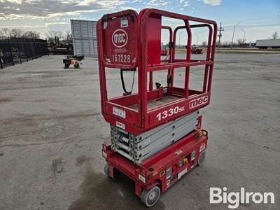2018 MEC 1330SE Micro Slim Self-Propelled Scissor Lift