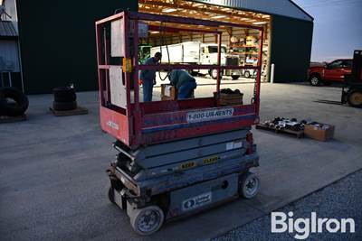 2006 Skyjack SJ III - 3219 Scissor Lifts