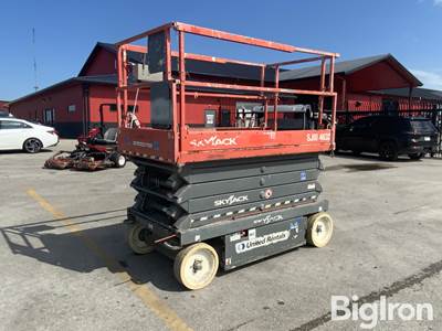 2016 Skyjack SJIII 4632 Electric Self-Propelled Scissor Lift