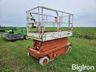Snorkel SL-25 Scissor Lift