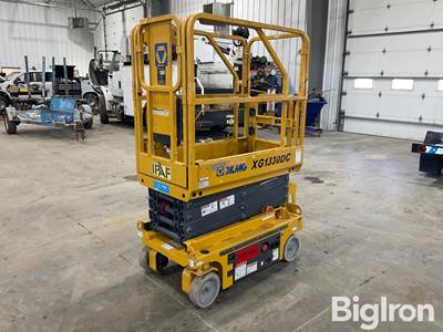 2021 XCMG XG1330DC Electric Self-Propelled Scissor Lift