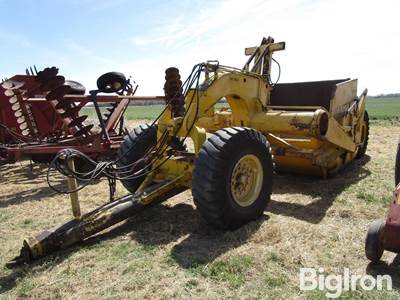 Caterpillar No 10 Pull Type Scraper