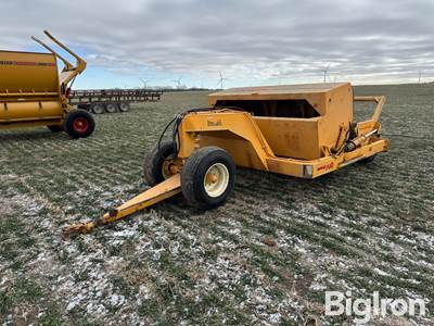 Rowse 700 Pull-Type Dirt Scraper