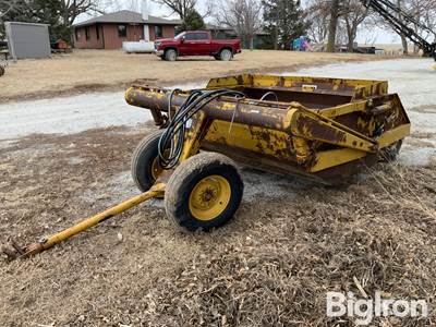 Soil Mover 425-RF Forced Ejection Pull-Type Scraper