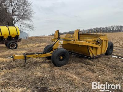 Soil Mover FE8120 Pull-Type Dirt Scraper
