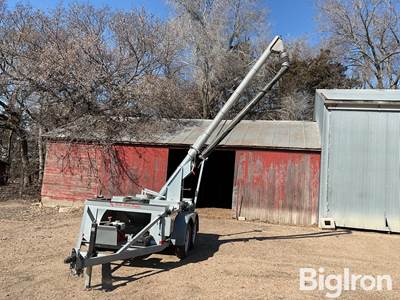 2009 ADS ST100 Bulk Seed Tender