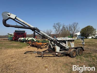 2004 CrustBuster Speed King 90725300 Seed Tender