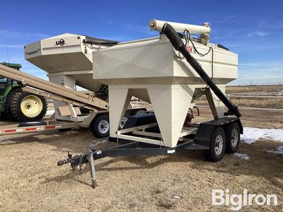 Friesen 220 Bulk Seed Tender Trailer