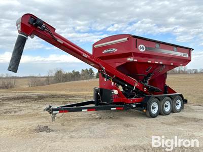 J&M 375ST Seed Tender