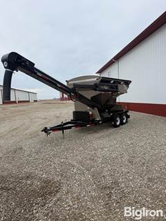 J&M LC290 T/A Seed Tender