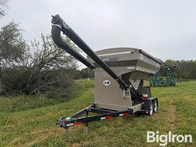 2019 J&M 270 Bushel T/A Seed Tender
