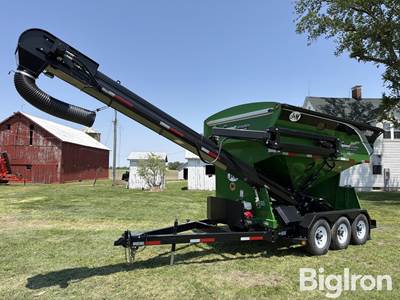 2020 J&M SpeedTender LC390 Tri/A Seed Tender