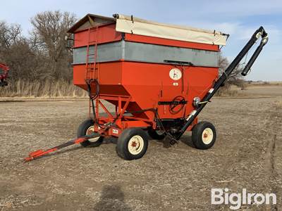 Kory 185 Gravity Wagon w/Hydraulic Seed Brush Auger