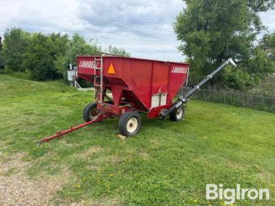 Lundell 1290 Gravity Wagon w/ 18' Auger