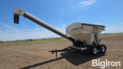 2011 Meridian 240RT Seed Express T/A Seed Tender
