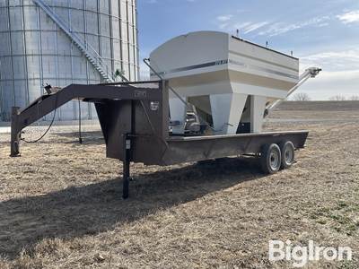 2013 Meridian 375RT Seed Express Seed Tender w/1987 WW T/A gooseneck trailer