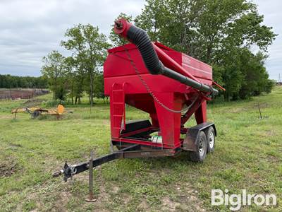 Patriot 220 220 Bushel T/A Seed Tender