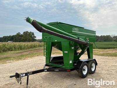 Patriot 220 T/A Seed Tender