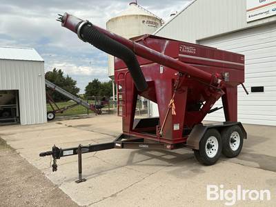 Patriot 220 T/A Seed Tender