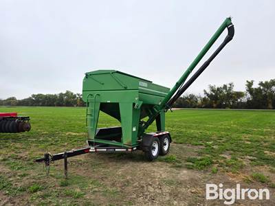 2017 Patriot 220 T/A Seed Tender
