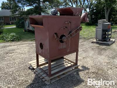 115V Free Standing Seed Cleaner