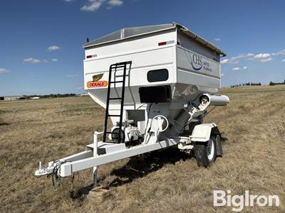 1989 Unverferth 150 S/A Seed Tender