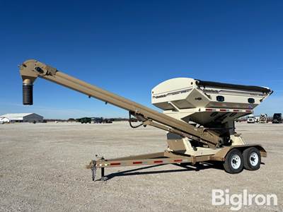 2023 Unverferth 2755XL Bulk Seed Tender