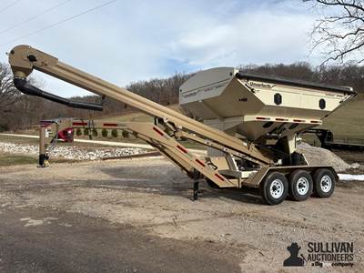 Unverferth 3755XL SeedRunner Tri/A Gooseneck Seed Tender