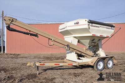Unverferth Seed Runner 2750 T/A Seed Tender