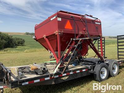 Valmar ST6 Air Cover Crop Seeder/Fertilizer Applicator