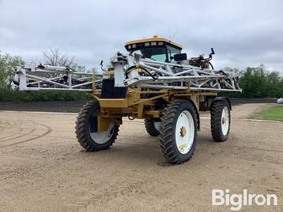 2001 Ag-Chem 854 Self-Propelled Sprayer