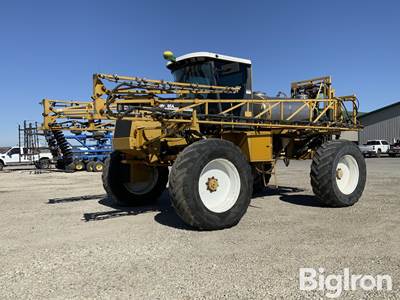 1998 Ag-Chem RoGator 854 90' Self-Propelled Sprayer
