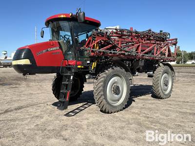 2016 Case IH 4440 Patriot 120' Self-Propelled Sprayer