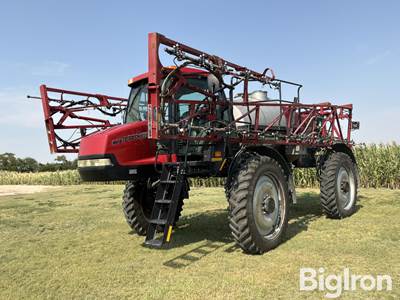 2007 Case IH Patriot SPX 3320 Self-Propelled Sprayer