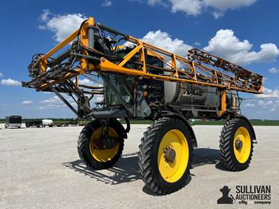 2005 Hagie STS10 Self-Propelled Sprayer