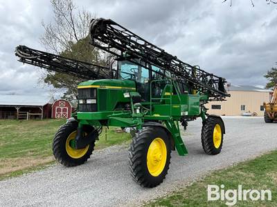 1999 John Deere 4700 Sprayer
