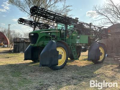 2006 John Deere 4720 Self-Propelled Sprayer