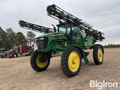 2005 John Deere 4720 Self-Propelled Sprayer