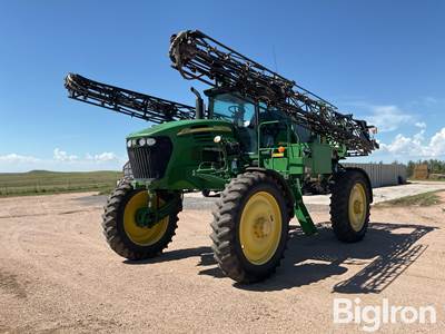 John Deere 4720 Self-Propelled Sprayer