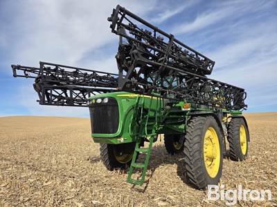 2005 John Deere 4920 Self-Propelled Sprayer