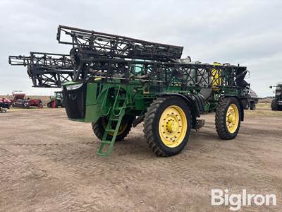2012 John Deere 4940 Self-Propelled Sprayer