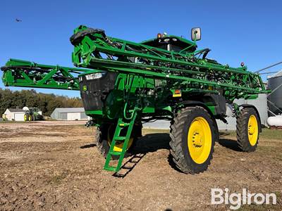 2021 John Deere R4038 Self-Propelled Sprayer