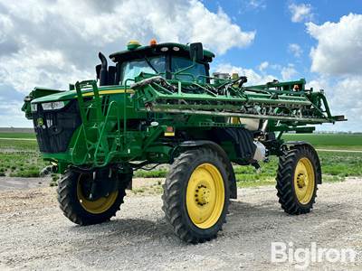 2021 John Deere R4038 Self-Propelled Sprayer