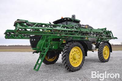 2018 John Deere R4045 Self Propelled Sprayer