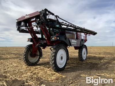 2010 Miller Nitro 4275 120’ Front Boom Sprayer