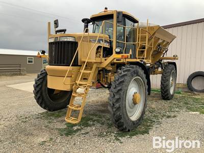 2011 Rogator 1386 Sprayer